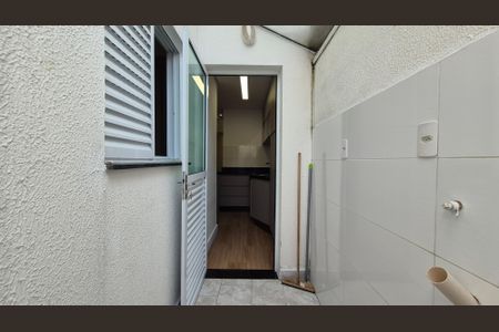 Apartamento à venda com 70m², 3 quartos e 1 vagaÁrea de Serviço