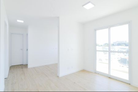 Apartamento à venda com 68m², 2 quartos e 2 vagasSala