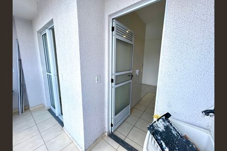 Apartamento à venda com 47m², 2 quartos e sem vaga Apartamento à venda com 47m², 2 quartos e sem vagaÁrea de Serviço