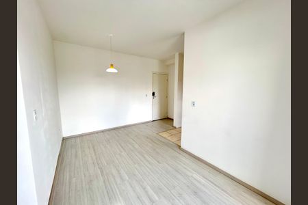 Sala de apartamento à venda com 2 quartos, 47m² em Jardim Vila Galvao, Guarulhos