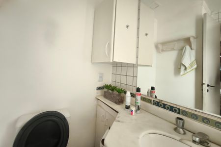 Apartamento à venda com 98m², 3 quartos e 2 vagasBanheiro Suíte