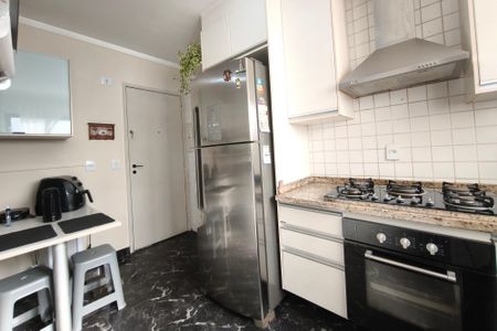 Apartamento à venda com 98m², 3 quartos e 2 vagasCozinha