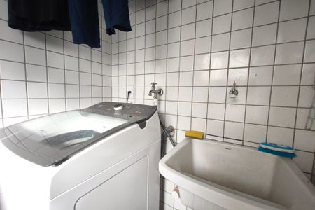 Apartamento à venda com 98m², 3 quartos e 2 vagasÁrea de Serviço