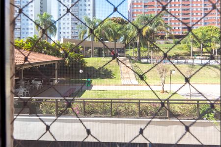 Vista do Quarto 2 de apartamento à venda com 3 quartos, 98m² em Parque Prado, Campinas