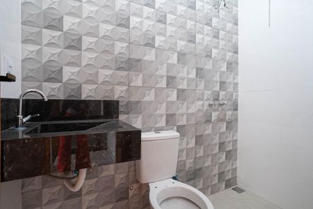 Casa à venda com 125m², 3 quartos e 2 vagasBanheiro social 