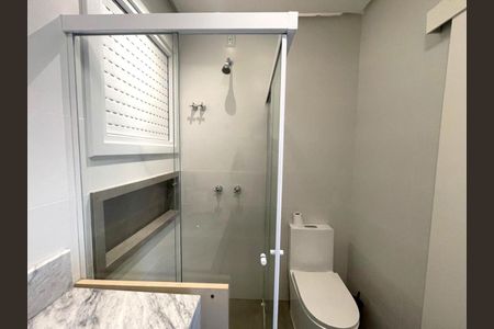 Casa à venda com 183m², 3 quartos e 2 vagasBanheiro social