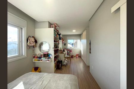Casa à venda com 183m², 3 quartos e 2 vagasSuíte