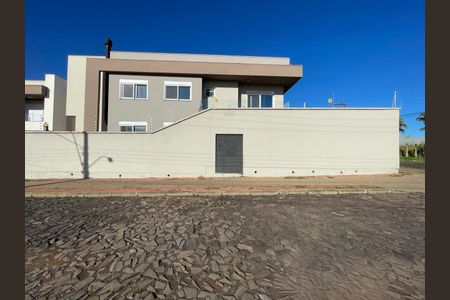Casa à venda com 183m², 3 quartos e 2 vagasFachada