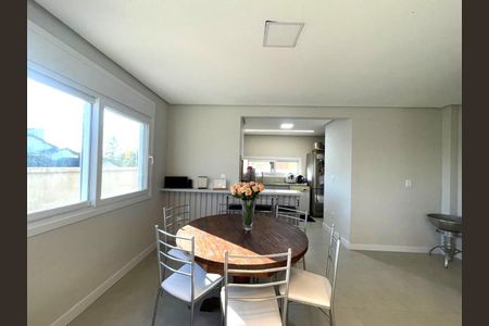 Casa à venda com 183m², 3 quartos e 2 vagasSala