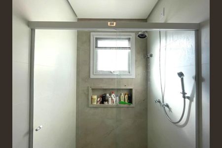 Casa à venda com 183m², 3 quartos e 2 vagasBanheiro da Suíte