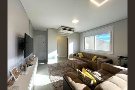 Sala de casa à venda com 3 quartos, 183m² em Cristo Rei, São Leopoldo
