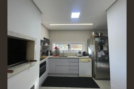 Cozinha de casa à venda com 3 quartos, 183m² em Cristo Rei, São Leopoldo