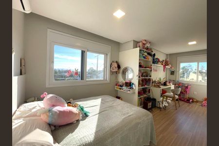 Casa à venda com 183m², 3 quartos e 2 vagasSuíte