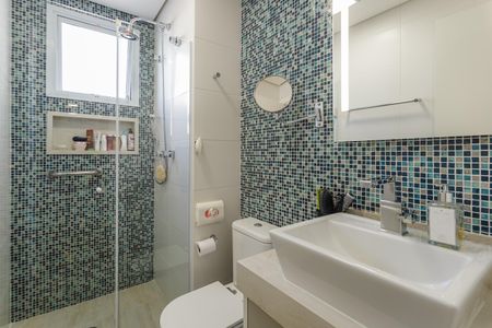 Apartamento à venda com 112m², 2 quartos e 2 vagasBanheiro da Suíte 1