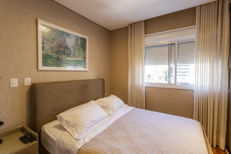 Apartamento à venda com 112m², 2 quartos e 2 vagasSuíte 2