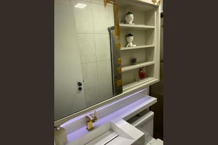 Banheiro  de apartamento à venda com 2 quartos, 55m² em Chácara Santo Antônio (Zona Leste), São Paulo