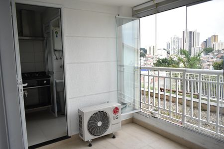 Sacada de apartamento para alugar com 2 quartos, 64m² em Parque Imperial, São Paulo