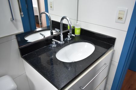 Apartamento para alugar com 64m², 2 quartos e 1 vagaSuíte