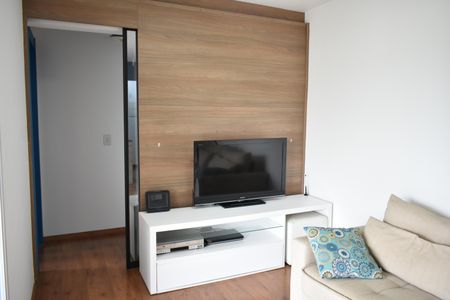 Sala de apartamento para alugar com 2 quartos, 64m² em Parque Imperial, São Paulo
