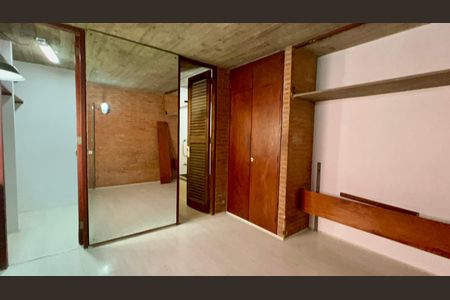 Casa para alugar com 167m², 3 quartos e 3 vagas Casa para alugar com 167m², 3 quartos e 3 vagasSuite