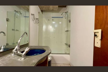 Casa para alugar com 167m², 3 quartos e 3 vagas Casa para alugar com 167m², 3 quartos e 3 vagasBanheiro