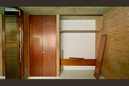 Casa para alugar com 167m², 3 quartos e 3 vagas Casa para alugar com 167m², 3 quartos e 3 vagasSuite