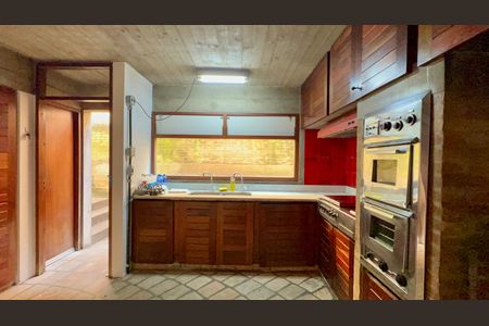 Casa para alugar com 167m², 3 quartos e 3 vagas Casa para alugar com 167m², 3 quartos e 3 vagasCozinha