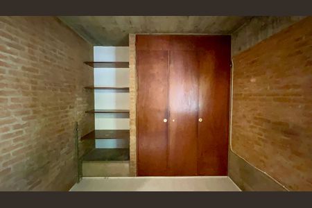 Casa para alugar com 167m², 3 quartos e 3 vagas Casa para alugar com 167m², 3 quartos e 3 vagasQuarto 2