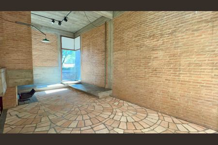 Casa para alugar com 167m², 3 quartos e 3 vagas Casa para alugar com 167m², 3 quartos e 3 vagasSala