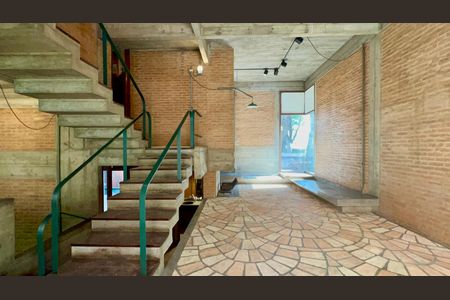 Casa para alugar com 167m², 3 quartos e 3 vagas Casa para alugar com 167m², 3 quartos e 3 vagasSala