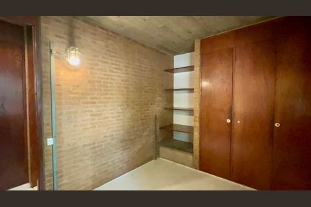 Casa para alugar com 167m², 3 quartos e 3 vagas Casa para alugar com 167m², 3 quartos e 3 vagasQuarto 2