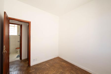 Apartamento para alugar com 149m², 4 quartos e 1 vagaQuarto