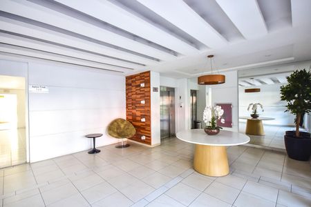 Apartamento para alugar com 96m², 3 quartos e 2 vagasHall Social