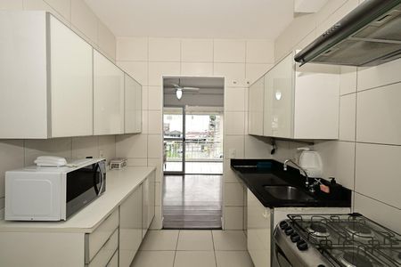 Apartamento para alugar com 96m², 3 quartos e 2 vagasCozinha