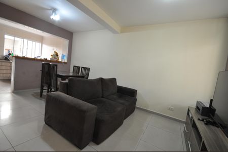 Casa para alugar com 120m², 2 quartos e 1 vagaSala