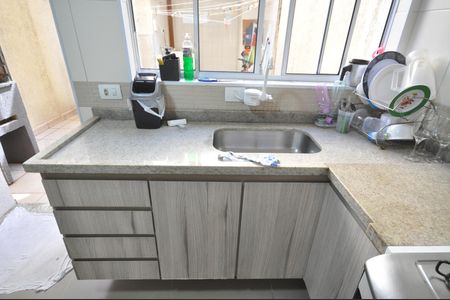 Casa para alugar com 120m², 2 quartos e 1 vagaCozinha