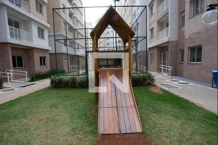 Apartamento à venda com 37m², 2 quartos e sem vagaÁrea comum - Playground