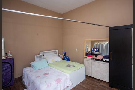 Casa à venda com 125m², 3 quartos e 1 vagaCasa 1 - Quarto