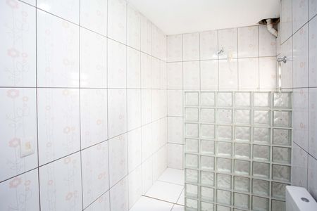 Casa à venda com 125m², 3 quartos e 1 vagaCasa 2 - Banheiro da Suíte