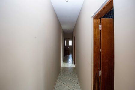 Casa à venda com 125m², 3 quartos e 1 vagaCasa 2 - Corredor