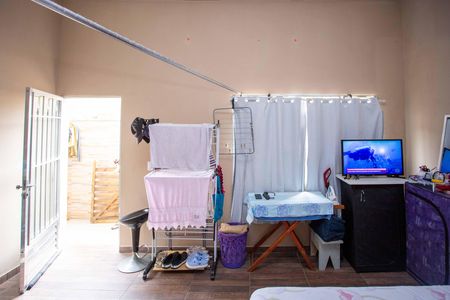 Casa à venda com 125m², 3 quartos e 1 vagaCasa 1 - Quarto