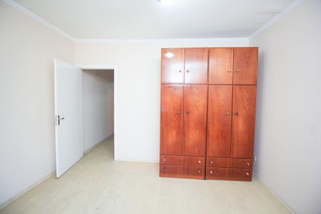 Casa para alugar com 350m², 2 quartos e 2 vagasQuarto 1