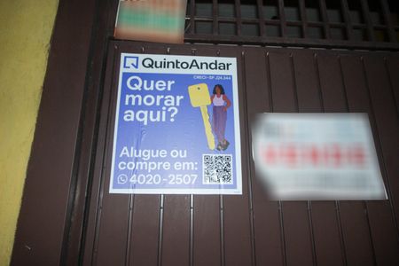Casa à venda com 350m², 2 quartos e 2 vagasPlaca instalada em 04/02/2026 com o fódigo RXQW-2126