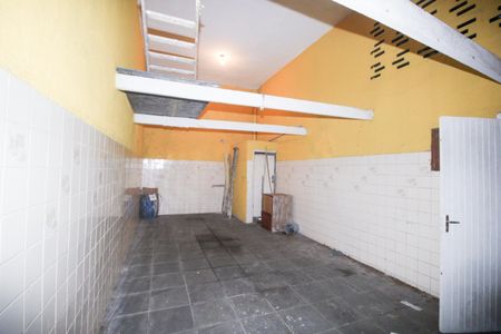 Casa à venda com 350m², 2 quartos e 2 vagasGaragem