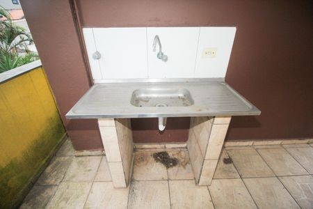 Casa à venda com 350m², 2 quartos e 2 vagasVaranda