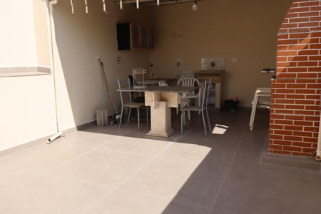 Casa para alugar com 125m², 2 quartos e 1 vagaÁrea de Serviço