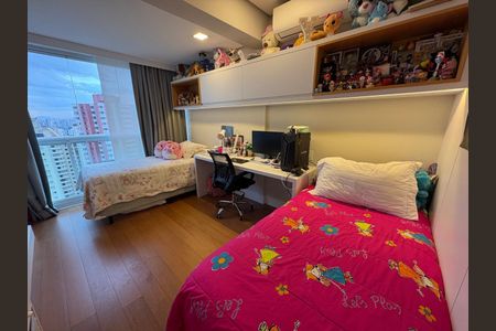 Quarto de apartamento à venda com 3 quartos, 165m² em Vila Mascote, São Paulo