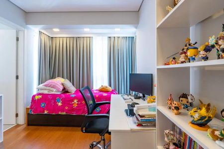 Apartamento à venda com 165m², 3 quartos e 3 vagasQuarto