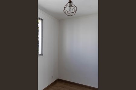Quarto de apartamento para alugar com 2 quartos, 125m² em Buritis, Belo Horizonte