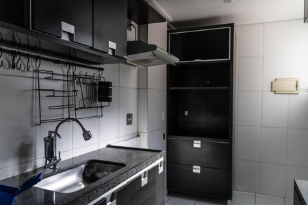 Cozinha de apartamento para alugar com 2 quartos, 125m² em Buritis, Belo Horizonte
